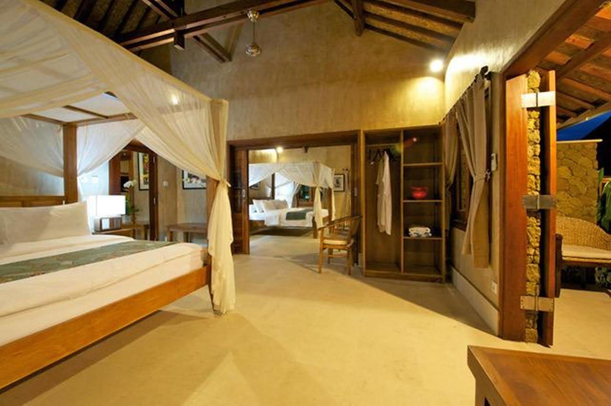 Three Monkeys Villas Pecatu Εξωτερικό φωτογραφία