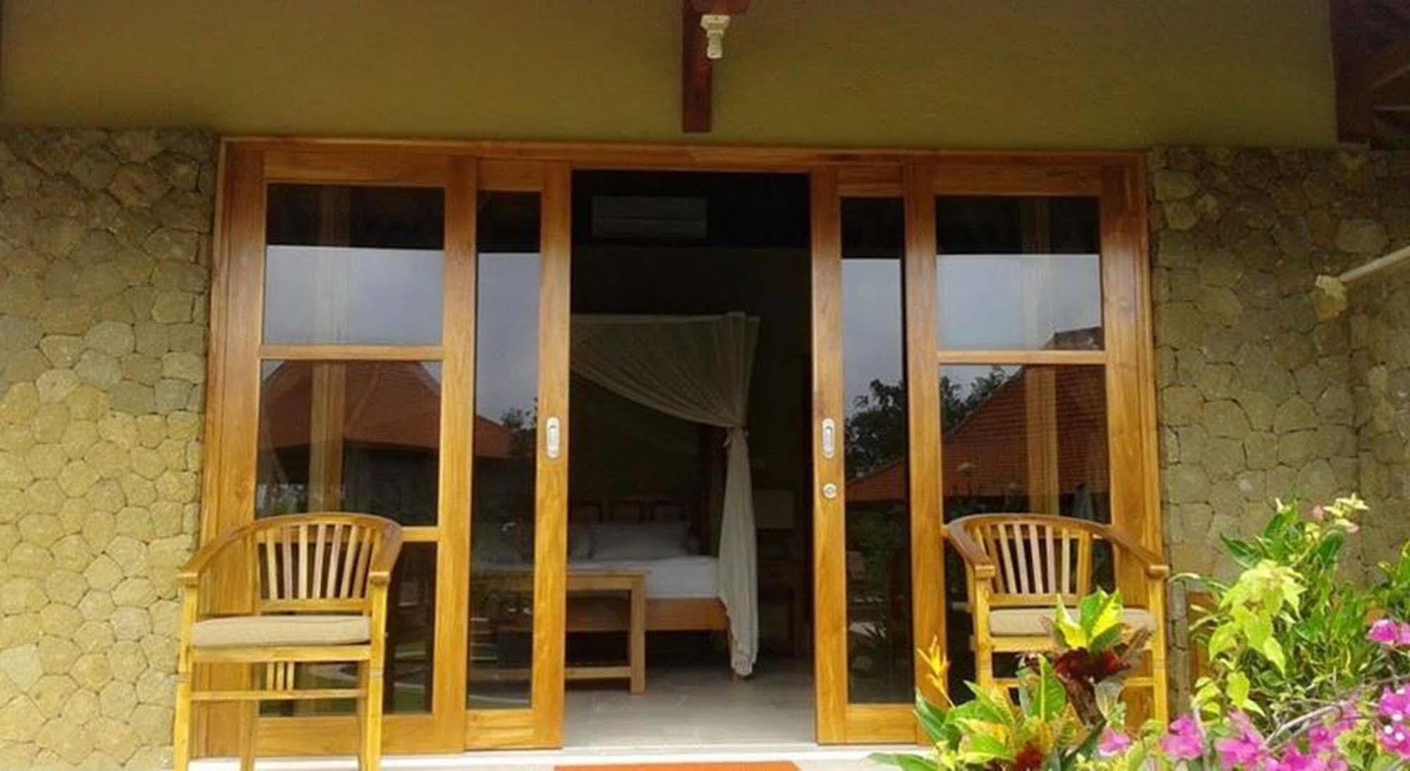 Three Monkeys Villas Pecatu Εξωτερικό φωτογραφία