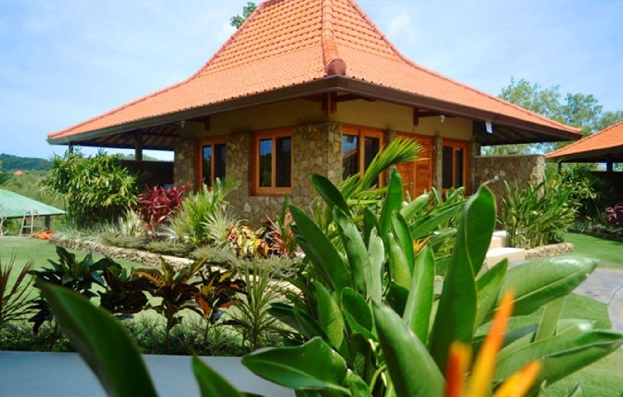 Three Monkeys Villas Pecatu Εξωτερικό φωτογραφία