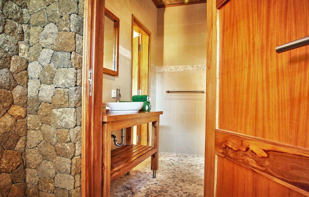 Three Monkeys Villas Pecatu Εξωτερικό φωτογραφία